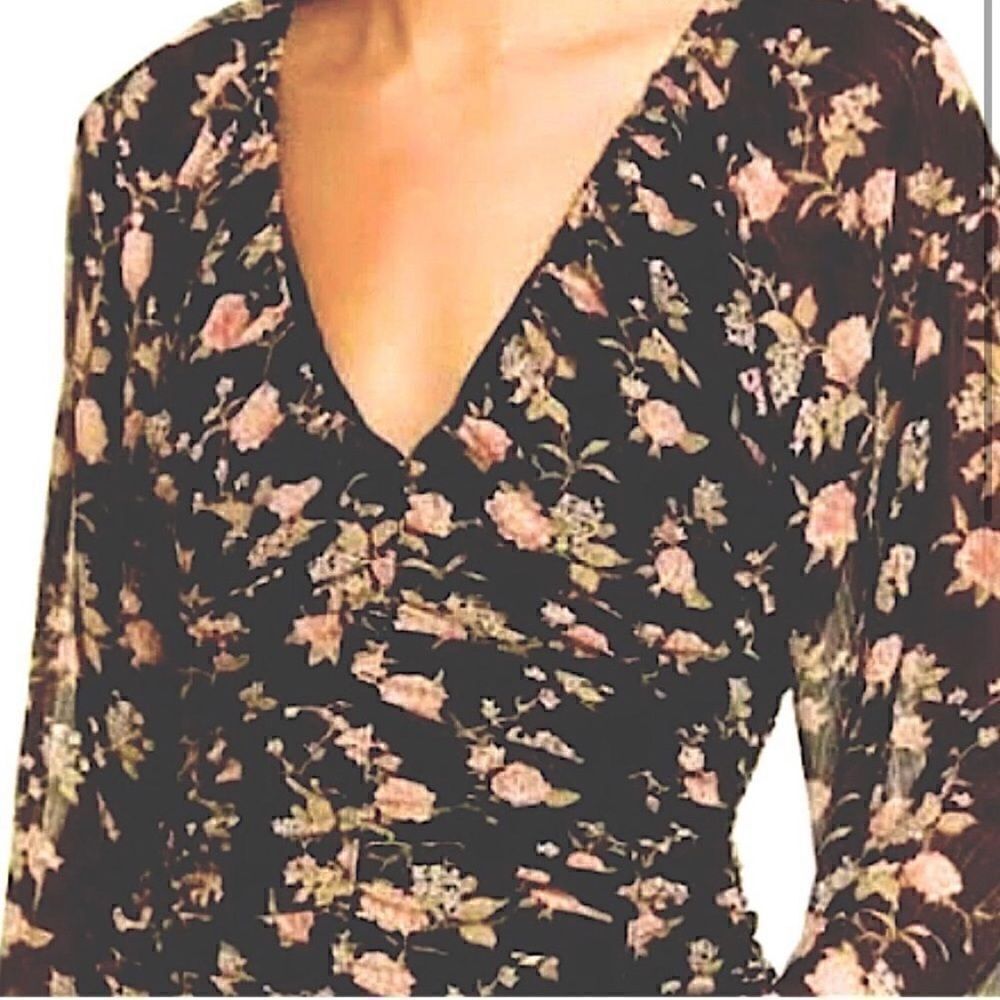 FREE PEOPLE NWT Orange Rust Floral Design V Neckline Long Sleeves Elastic Waist
